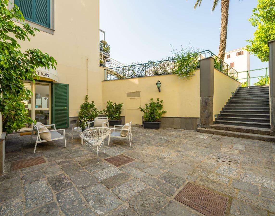 Melograno Undici Aparthotel Ercolano Exterior photo